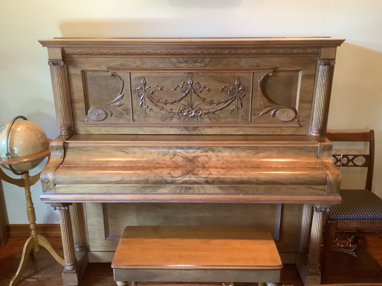 old_piano_dolce_piano_hoorbod_los_angeles