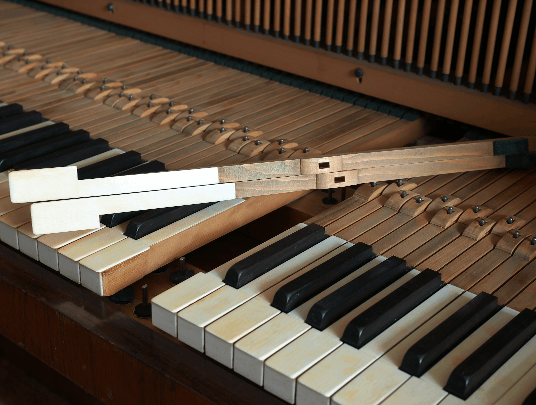 dolce_piano_eram_hoorbod_piano_tuning_service_los_Angeles